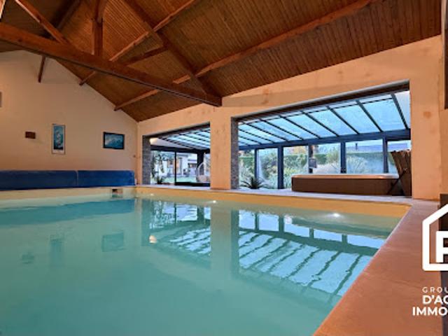 Vente Maison 10 pièces 207 m2 Hermanville sur Mer