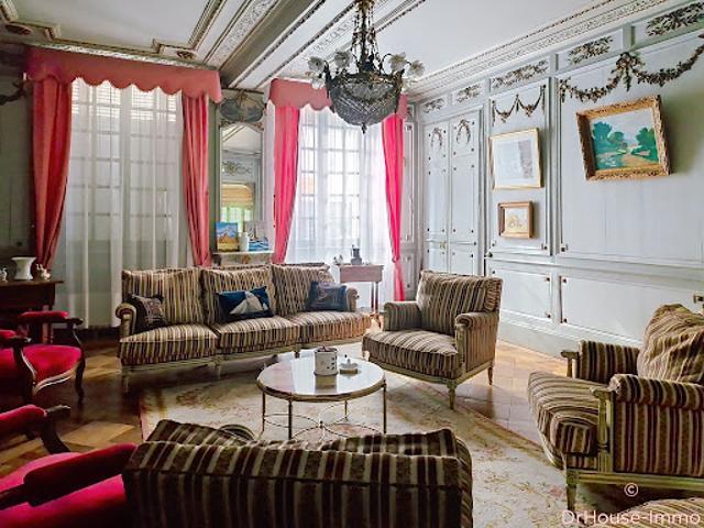 Vente Maison 10 pièces 208 m2 Saint Pierre en Auge