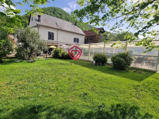 Vente Maison 10 pièces 209 m2 Moulis