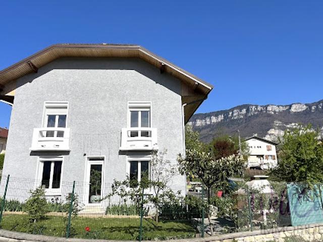 Vente Maison 10 pièces 210 m2 Aix les Bains