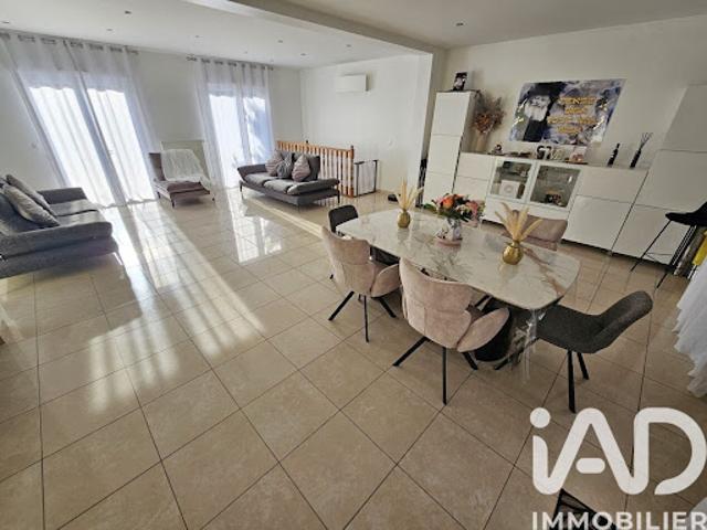 Vente Maison 10 pièces 210 m2 Bonneuil sur Marne