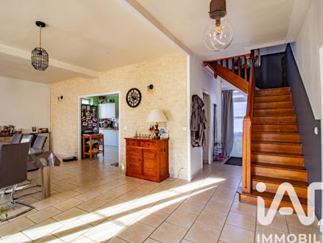 Vente Maison 10 pièces 210 m2 Corbeilles