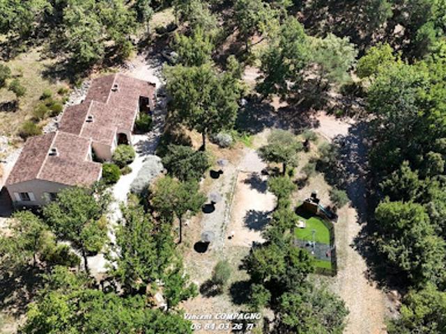 Vente Maison 10 pièces 210 m2 Esparron de Verdon