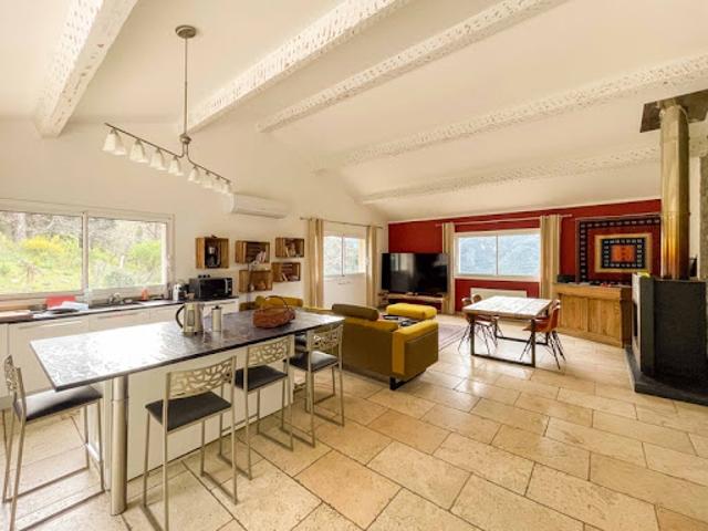 Vente Maison 10 pièces 210 m2 Arbellara