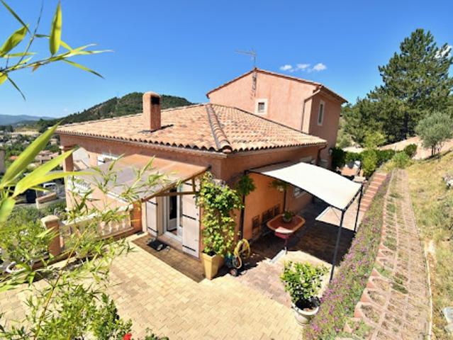 Vente Maison 10 pièces 211 m2 Digne les Bains