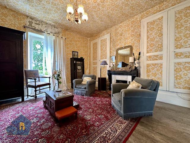 Vente Maison 10 pièces 214 m2 Bussière Nouvelle