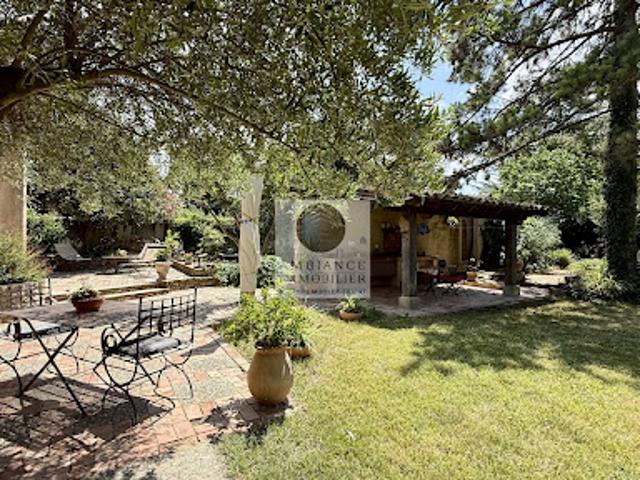 Vente Maison 10 pièces 214 m2 Etoile sur Rhône