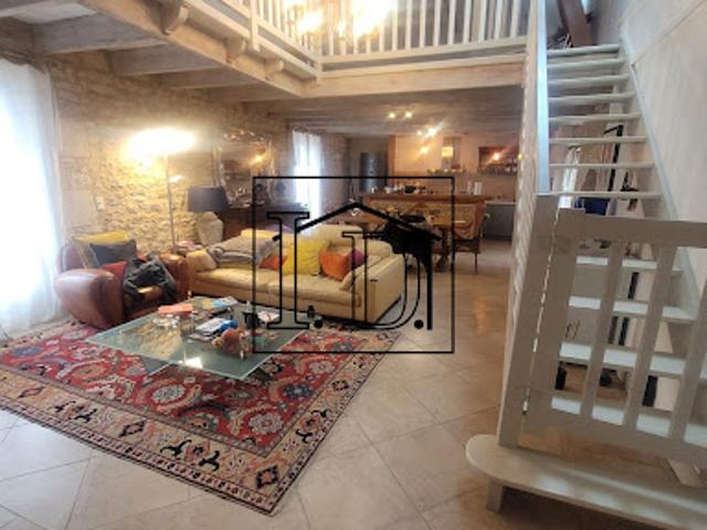 Vente Maison 10 pièces 215.65 m2 Sigoulès et Flaugeac