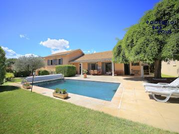 Vente Maison 10 pièces 215 m2 Vourles