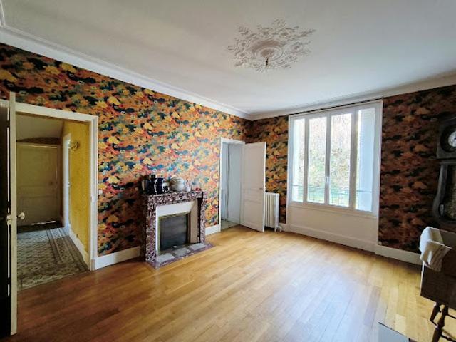 Vente Maison 10 pièces 215 m2 Malesherbes