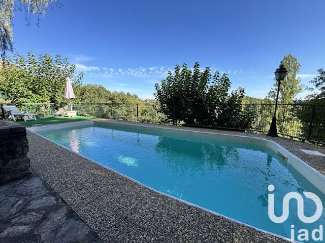Vente Maison 10 pièces 220 m2 Vinezac