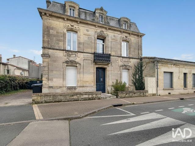 Vente Maison 10 pièces 220 m2 Bassens