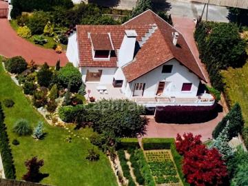 Vente Maison 10 pièces 220 m2 Beynost