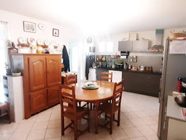 Vente Maison 10 pièces 220 m2 Casteljaloux