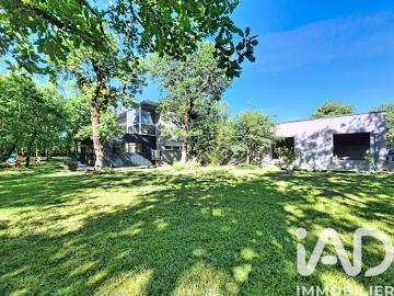 Vente Maison 10 pièces 220 m2 Lalbenque
