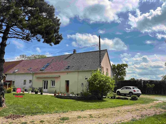 Vente Maison 10 pièces 220 m2 Neauphe sous Essai
