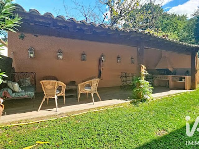 Vente Maison 10 pièces 220 m2 Saint Etienne de Valoux