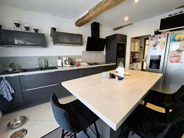 Vente Maison 10 pièces 220 m2 Saint Quantin de Rançanne