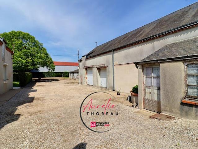 Vente Maison 10 pièces 222.67 m2 Artenay