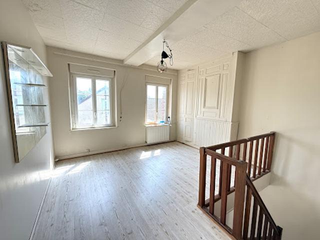 Vente Maison 10 pièces 222.39 m2 Senonches