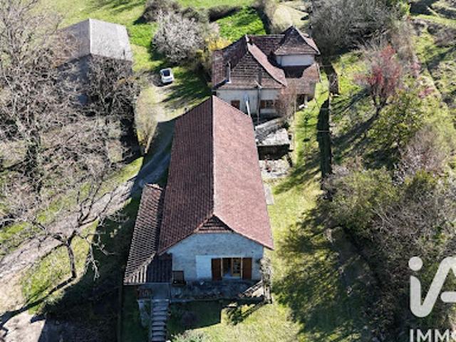 Vente Maison 10 pièces 222 m2 Figeac