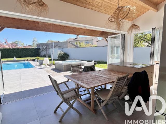 Vente Maison 10 pièces 224 m2 Vertou