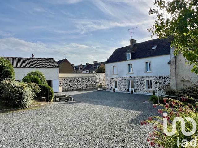 Vente Maison 10 pièces 224 m2 Saint Sauveur Villages