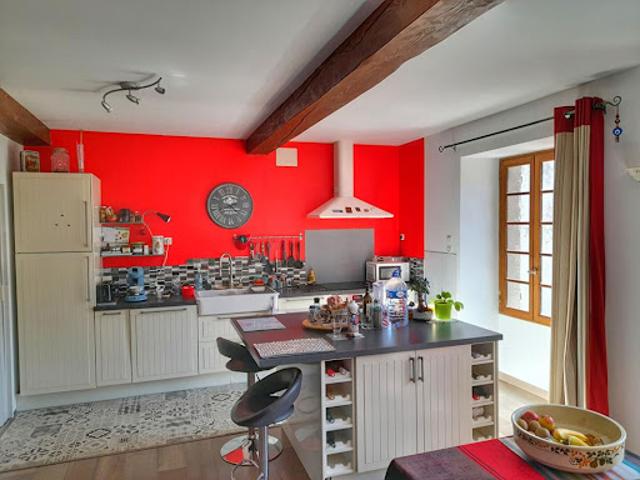 Vente Maison 8 pièces 224.87 m2 Béost