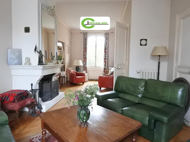 Vente Maison 10 pièces 225 m2 La Ferté Bernard