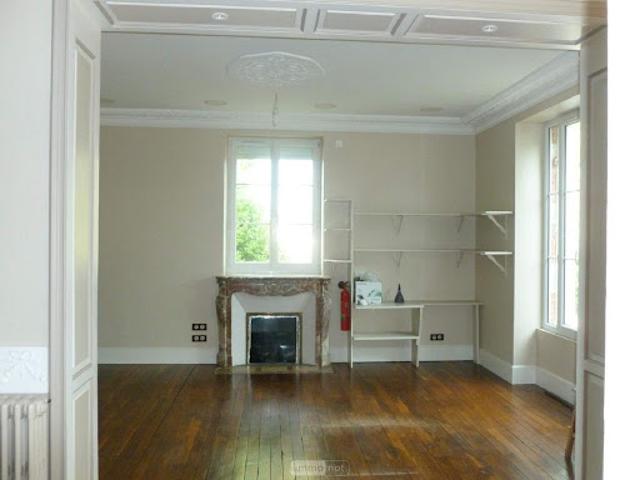 Vente Maison 10 pièces 225 m2 Saint Aulaye
