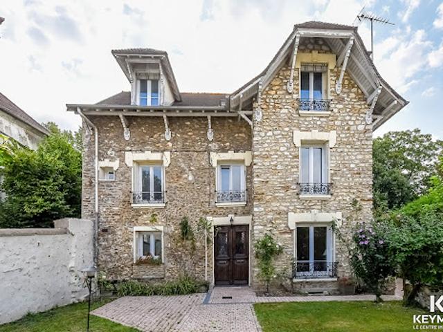 Vente Maison 10 pièces 225 m2 Saint Prix