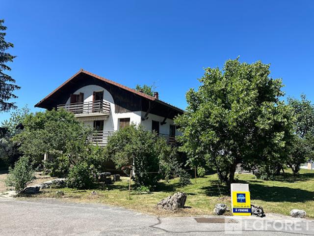 Vente Maison 10 pièces 226 m2 Doubs