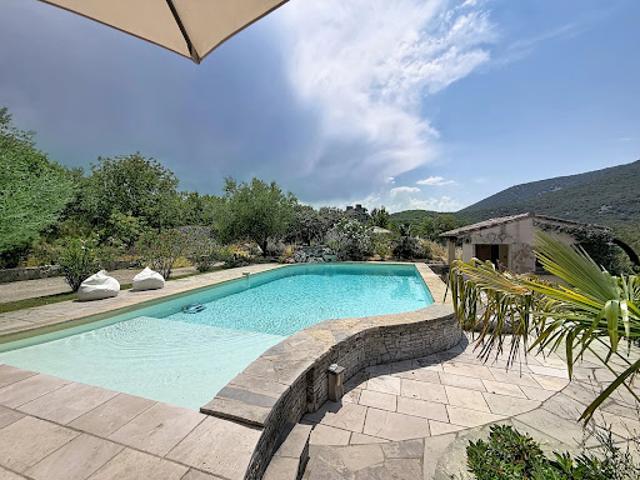 Vente Maison 10 pièces 228 m2 Brissac