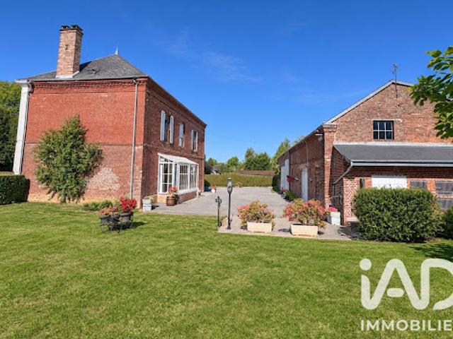Vente Maison 10 pièces 229 m2 Aubenton