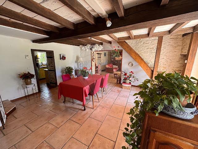 Vente Maison 10 pièces 233 m2 Torteron