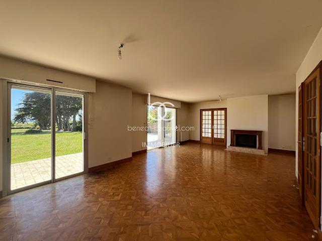Vente Maison 10 pièces 233 m2 Sarzeau