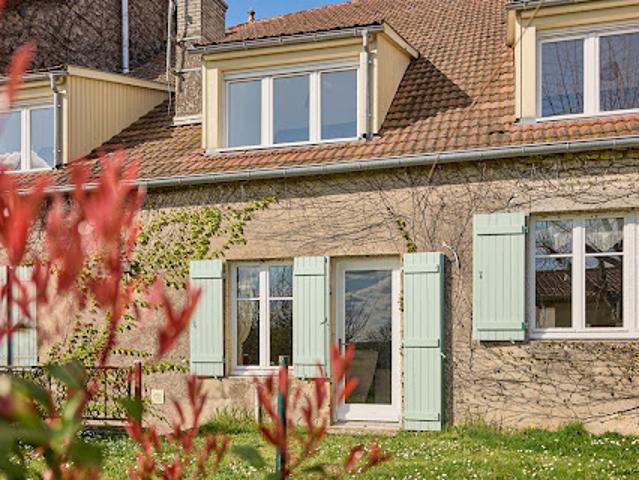Vente Maison 10 pièces 231.36 m2 Fresne Saint Mamès