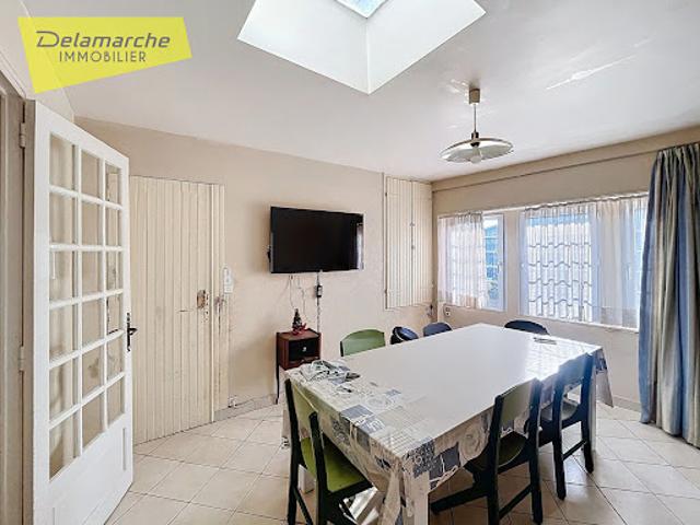 Vente Maison 10 pièces 232 m2 Les Chéris