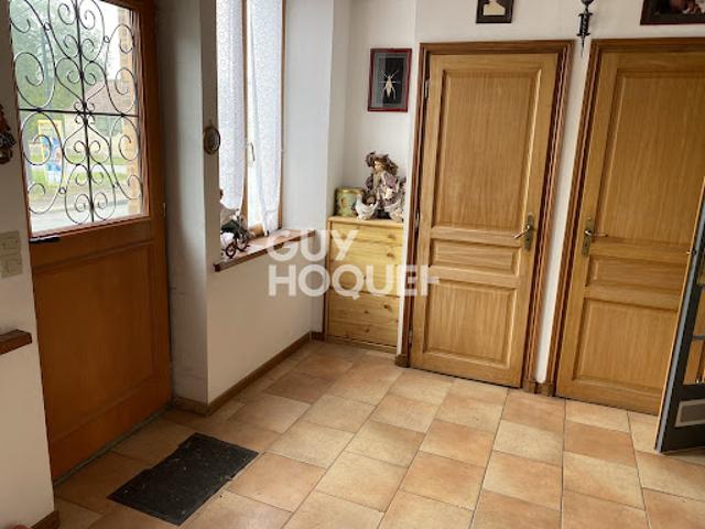 Vente Maison 10 pièces 234.5 m2 Puiseaux