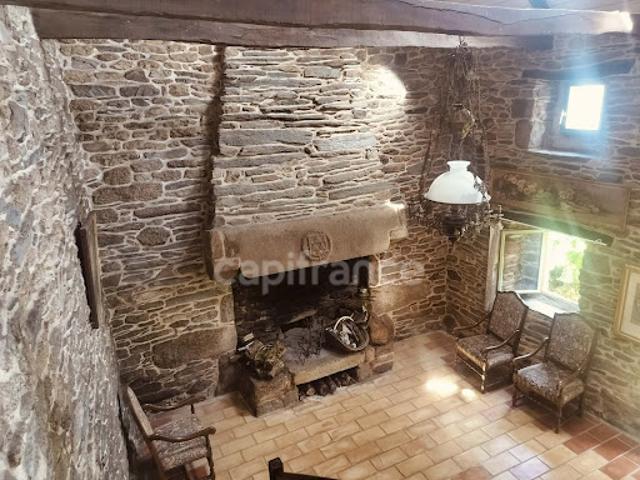 Vente Maison 10 pièces 234 m2 Berrien