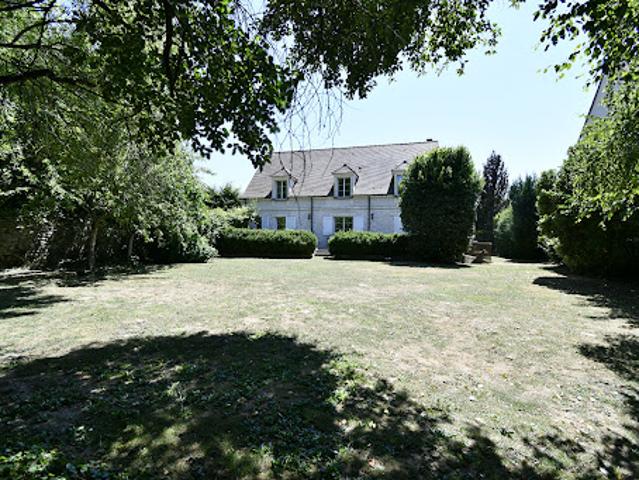 Vente Maison 10 pièces 235 m2 Chamant