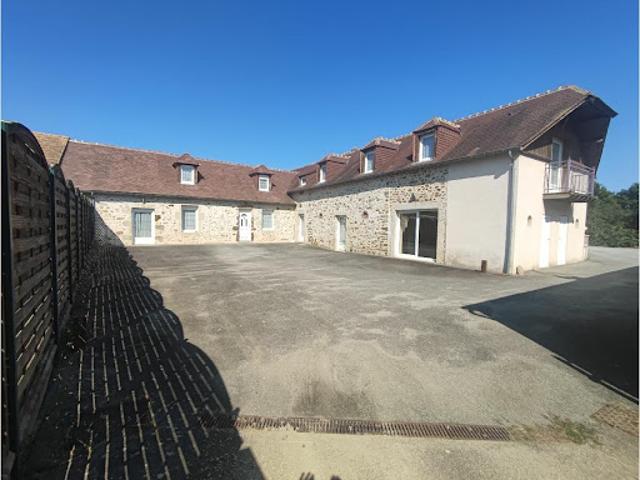 Vente Maison 10 pièces 238 m2 Saint Ouen de Mimbré