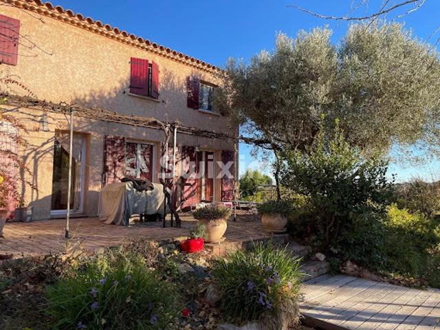 Vente Maison 10 pièces 239.98 m2 Saint Laurent d'Aigouze