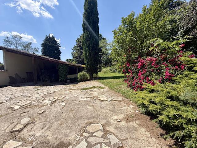 Vente Maison 10 pièces 239 m2 Limoges
