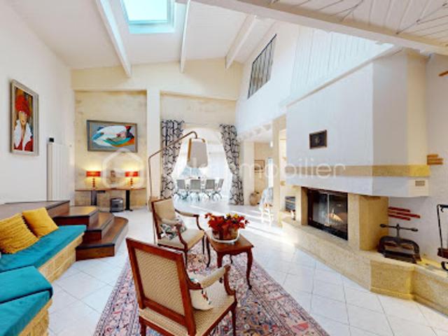 Vente Maison 10 pièces 340 m2 Capian