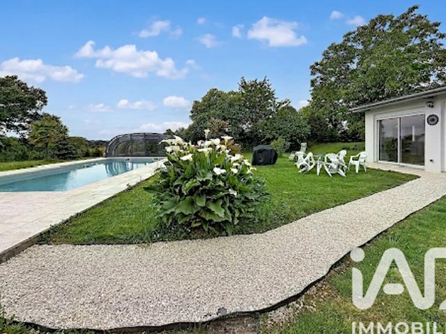 Vente Maison 10 pièces 347 m2 Hagetmau