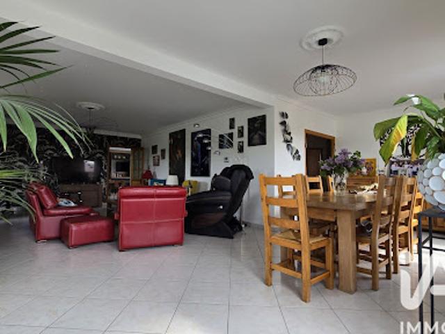 Vente Maison 10 pièces 345 m2 Bassuet