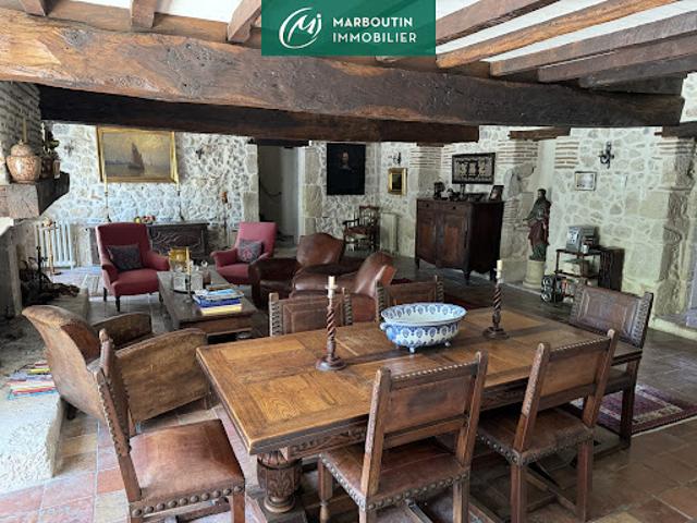Vente Maison 10 pièces 345 m2 Casteljaloux