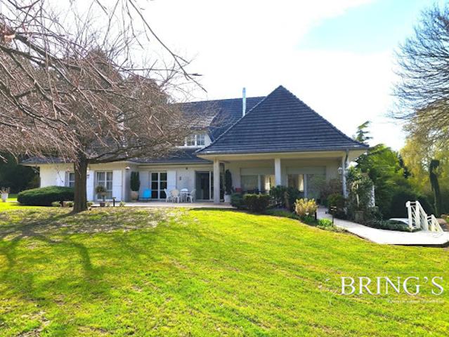 Vente Maison 10 pièces 353 m2 Bitche