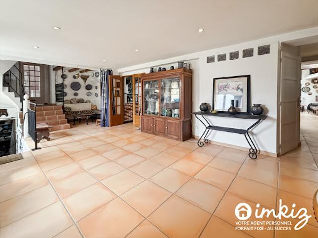 Vente Maison 10 pièces 352 m2 Villiers sur Orge